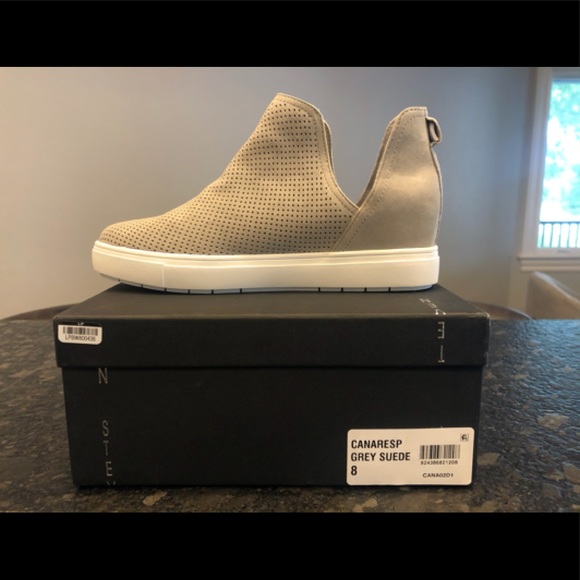 canares high top sneaker